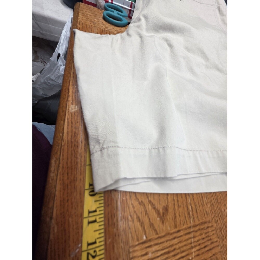 Lauren Jean Co By Ralph Lauren Chino Style Shorts Plus Size 18W Beige - Picture 8 of 8